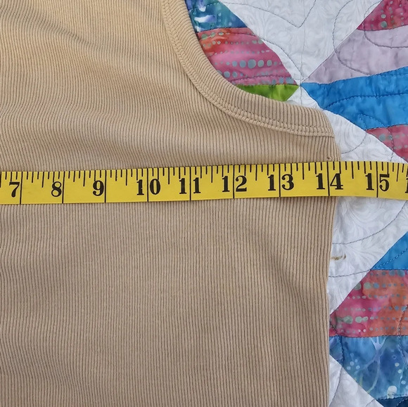 Urban Rebel Tan Crop Top Tank Women's Size Medium *Tag Hole - Picture 4 of 9